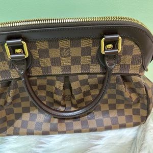 LV Monogram Palermo PM
